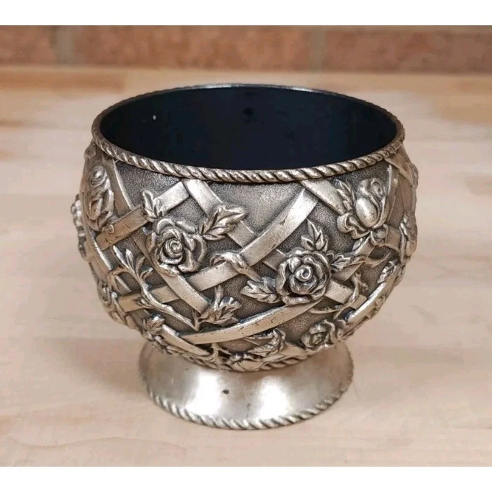 Pewter Bowl Lattice Flowers / Rope Design 3 Inches‎
